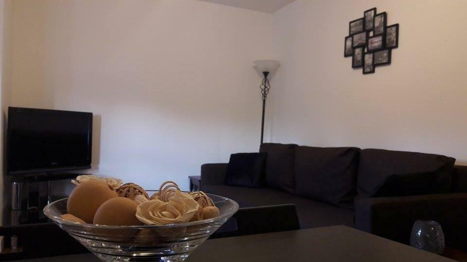 Sunnyside Apartments Коутбридж Екстериор снимка